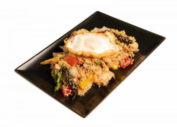 38. 42. Khao Pat Ki Mao Gebratener Reis Mit Chili Thai Basilikum Und Frischem Pfeffer Chf 22.50 Chf 26.50.jpg