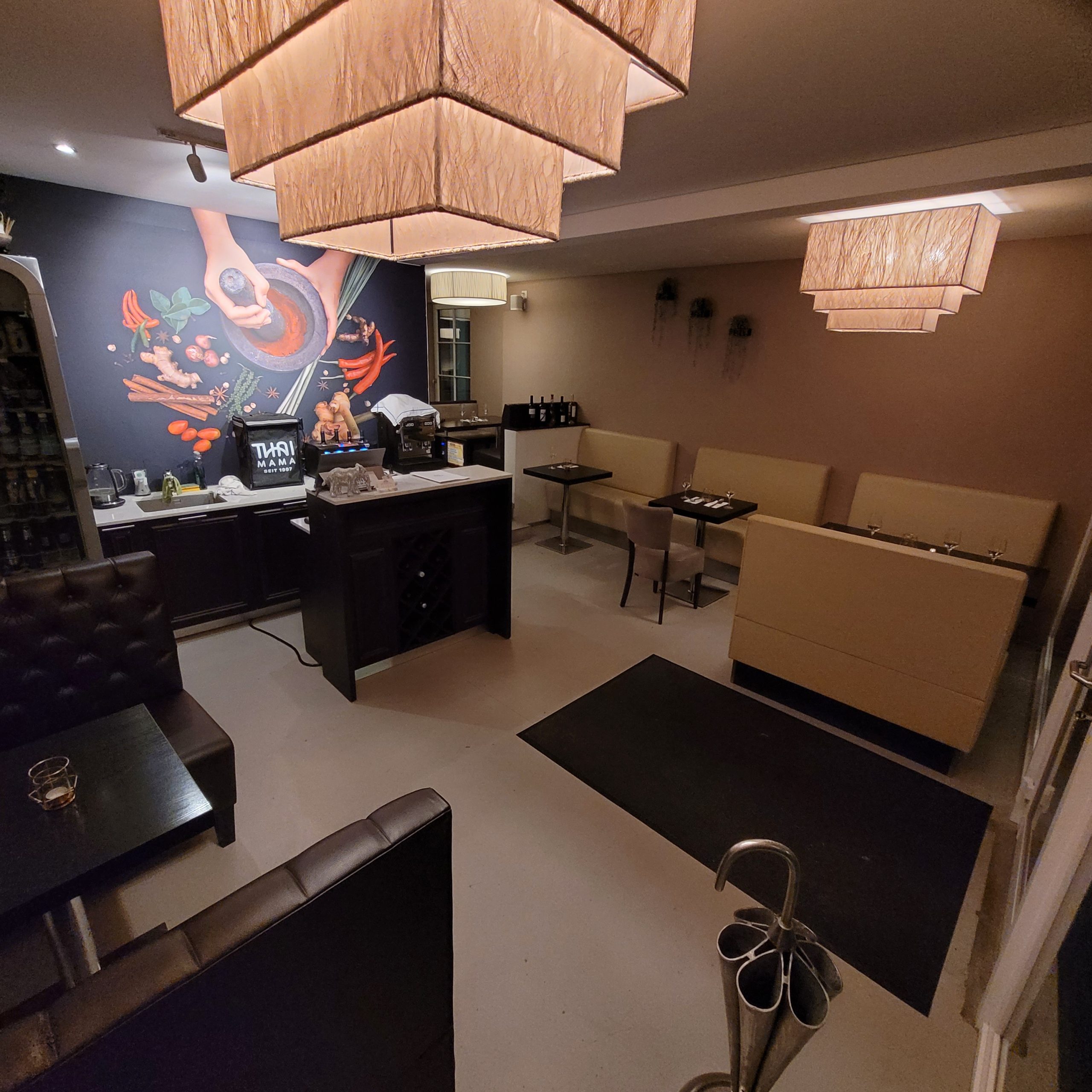 Innenansicht des Thai Mama Restaurants in Horgen