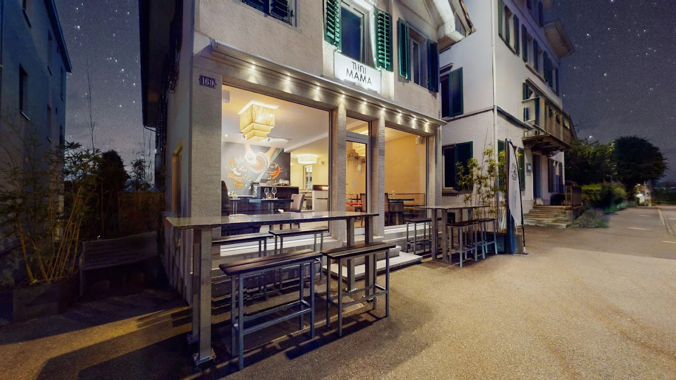 Aussenansicht des Thai Mama Restaurants an der Seestrasse 169 in Horgen